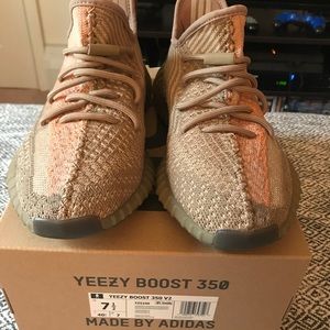 Yeezys 350 Boost V2- Sand/Taupe